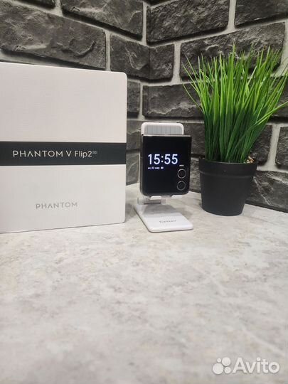 TECNO Phantom V Flip 2, 8/256 ГБ