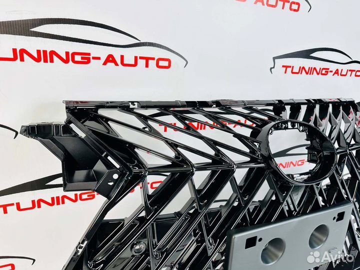 Решетка радиатора Lexus RX350 / 200t Superior O643