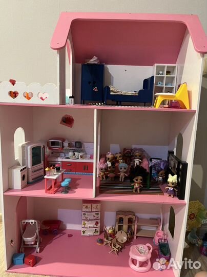 Домик кукольный