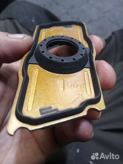 Крышка впрыска с уплотнение