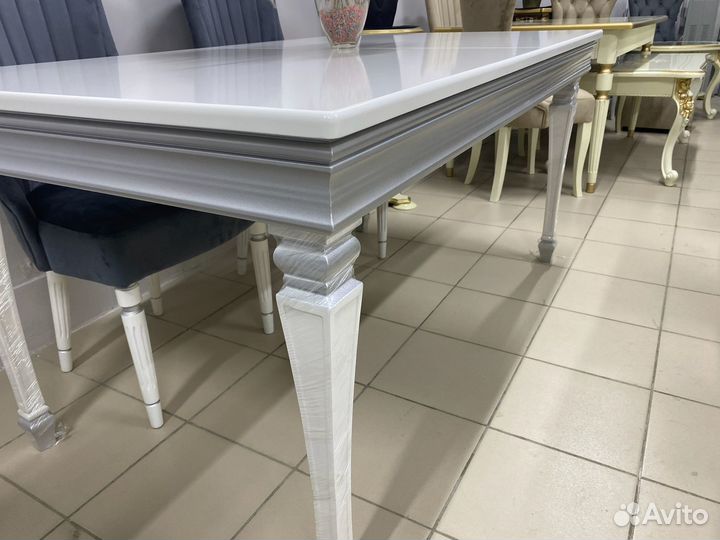 Стол обеденный прямоугольный