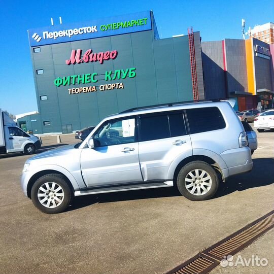 Mitsubishi Pajero 3.0 AT, 2011, 320 000 км