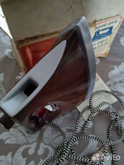 Электроутюг