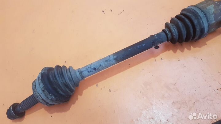 Привод передний левый на Chery Tiggo T11