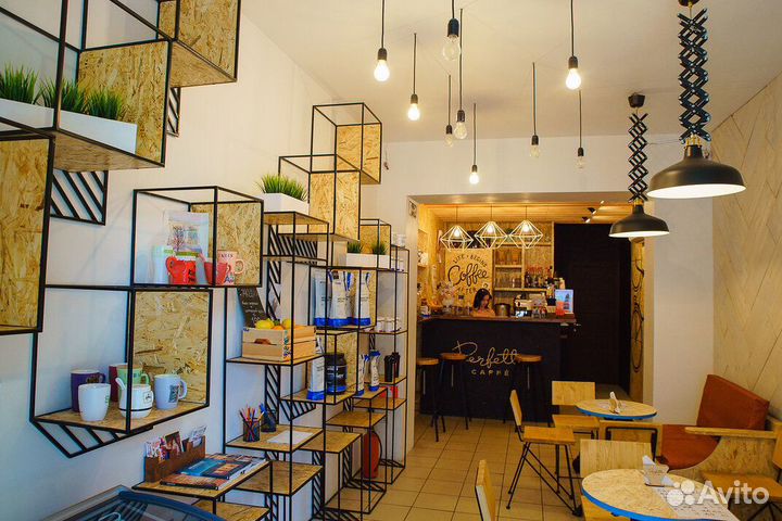 Кофейня в центре, пешеходная улица, работает 5 лет