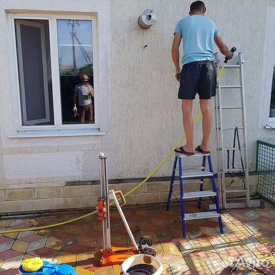 Алмазное сверление (бурение) стен