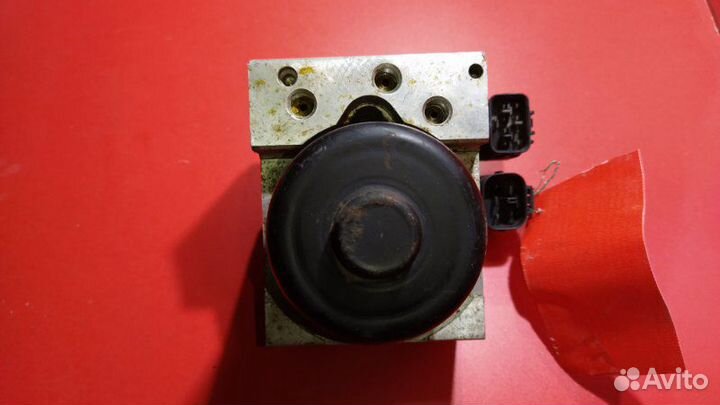 Блок abs Lexus Rx300 MCU15 1MZ-FE 1998-2003