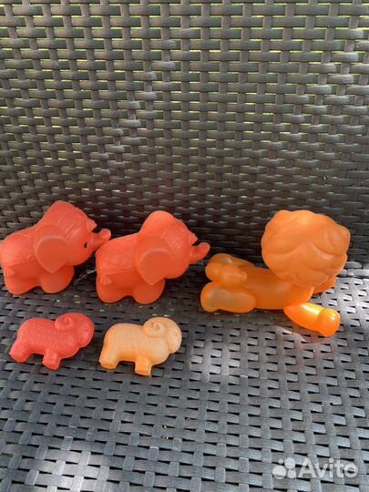 Игрушки дутыши, пластмасса СССР