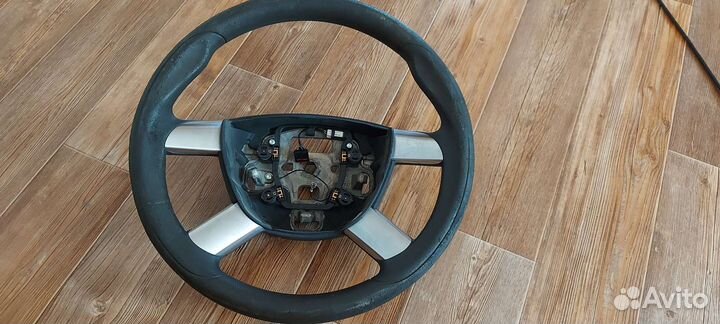 Ford focus 2 1.6 руль