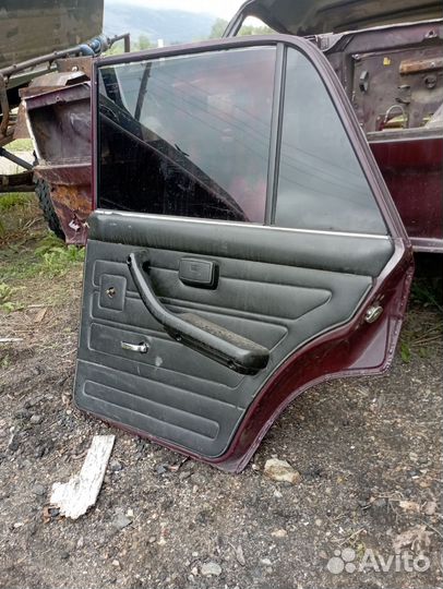 Дверь задняя на ваз 2107