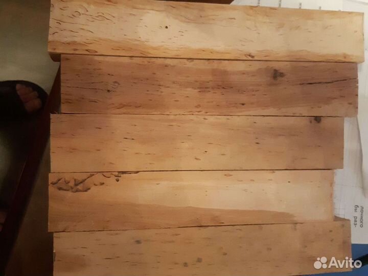 Бруски карельской берёзы и ножи