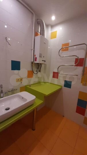 3-к. квартира, 97 м², 4/4 эт.