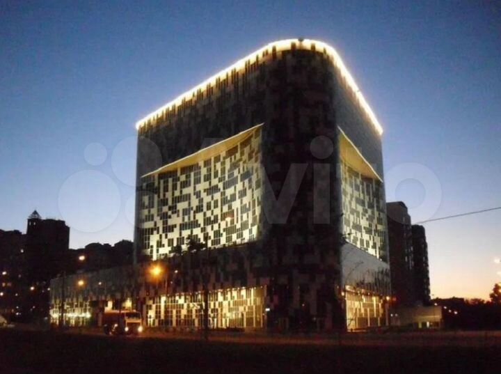 Сдам офисное помещение, 607 м²