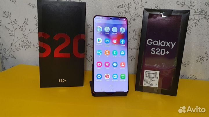 Samsung Galaxy S20+, 8/128 ГБ