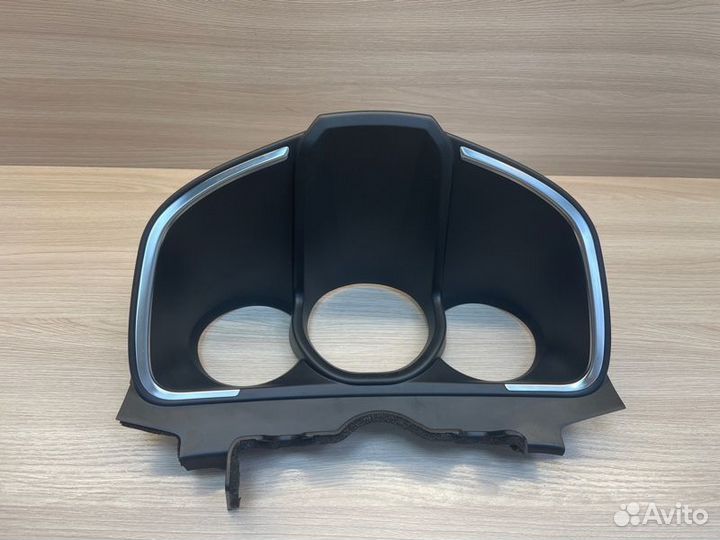 Козырек щитка приборов LADA X-Ray