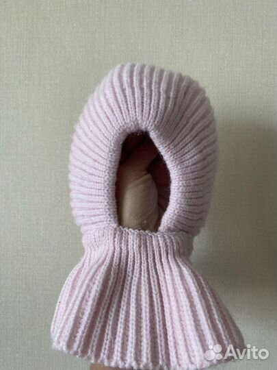 Шапка шлем на новорожденную девочку