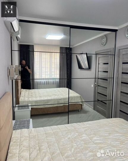 Шкаф купе современный