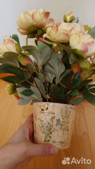 Букет из искусственных цветов Розы в горшке