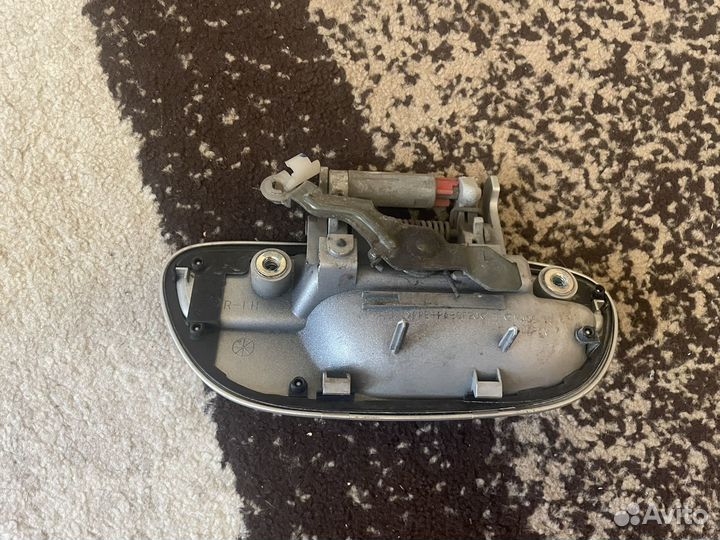 Дверь subaru outback