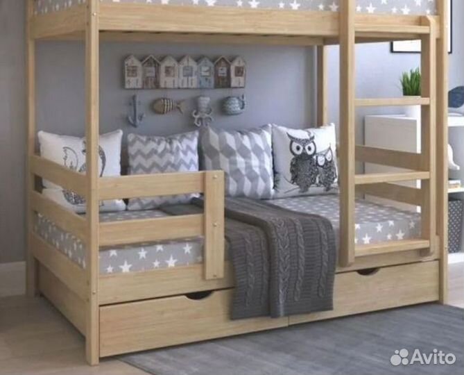 Двухъярусная кровать