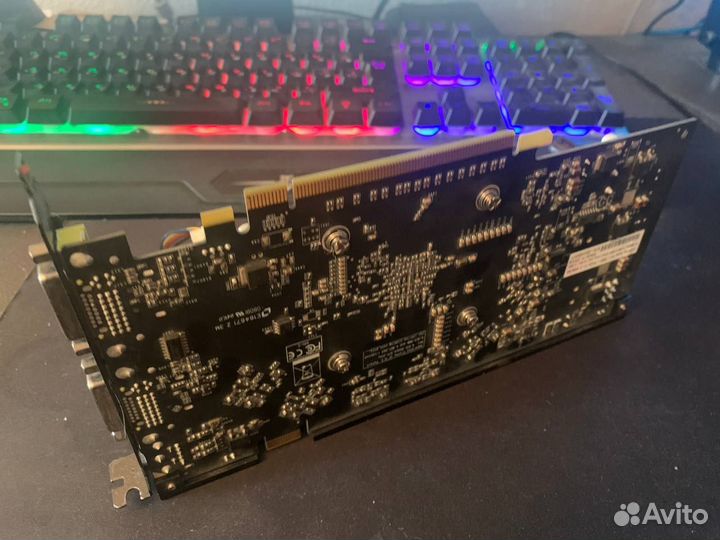 Видеокарта 8800GT