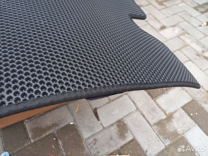 Коврик EVA в багажник Камри 40