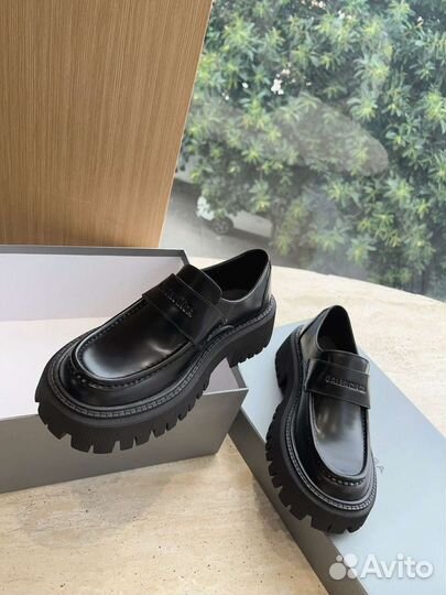 Топсайдеры женские Balenciaga