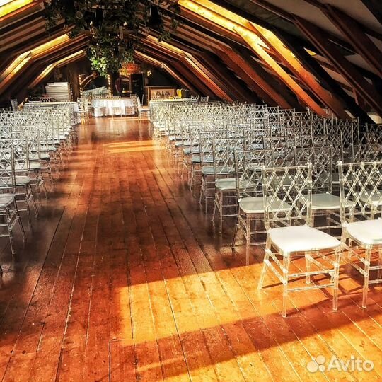 Аренда столов и стульев для мероприятия