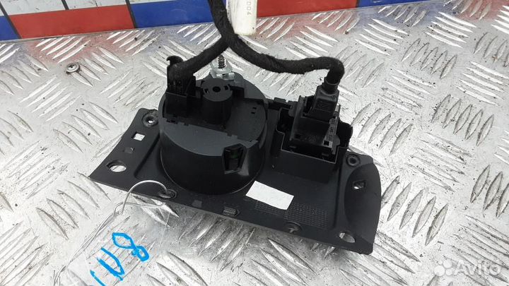 Переключатель света фар Volkswagen Golf