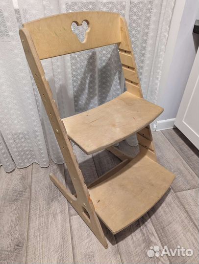 Детский растущий стул