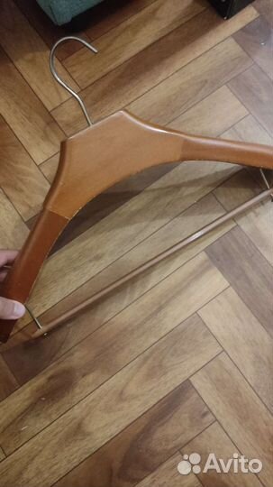 Вешалки плечики