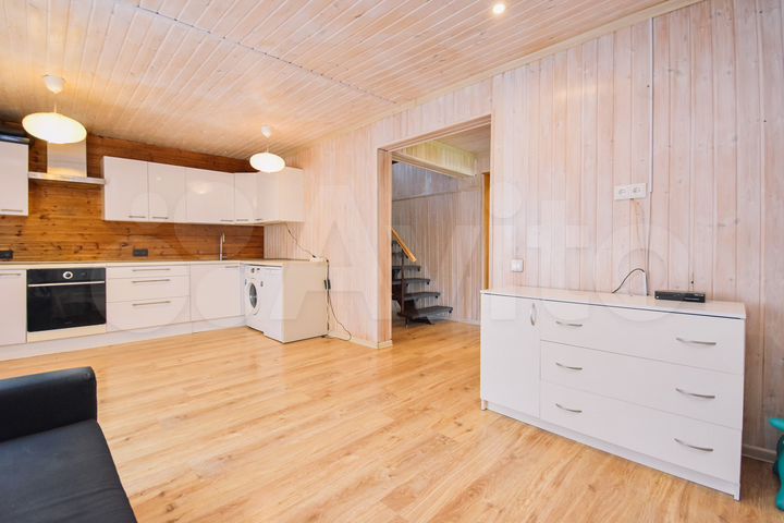 Дом 90 м² на участке 4 сот.