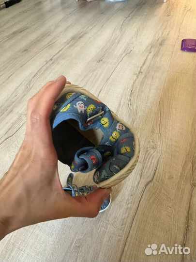 Сандалии chicco