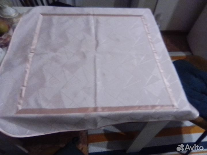 Скатерть розовая