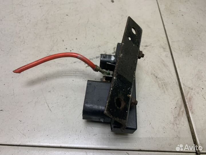 Блок управления накала свечей Mercedes Sprinter W901 W902 W903 W904