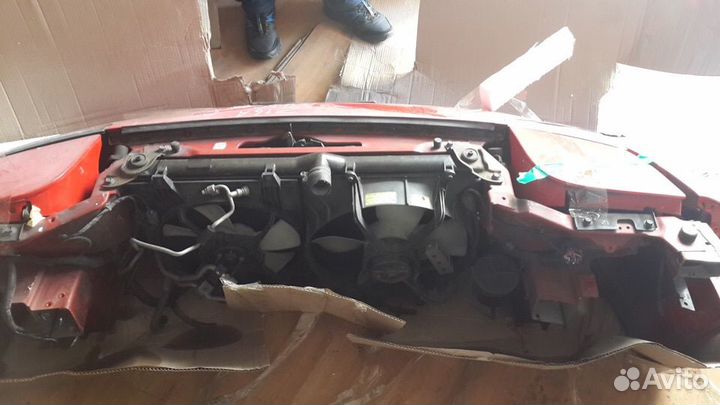 Mitsubishi 3000 GT Ноускат