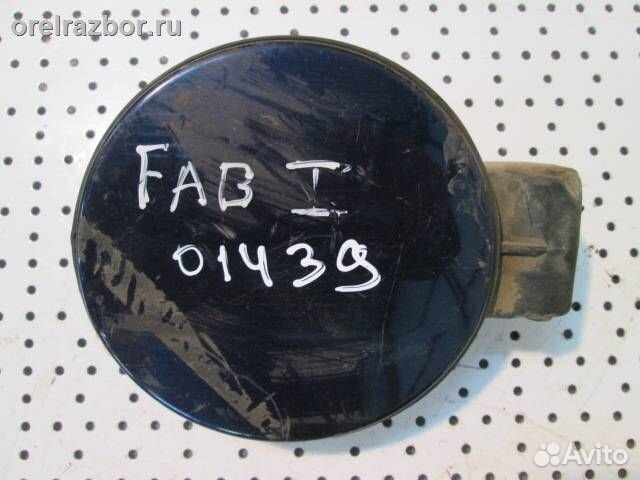 Лючок бензобака Шкода