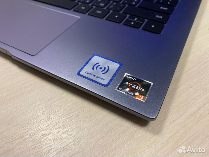 Премиальный Huawei 22 года ryzen 5 5500 и Vega RX7