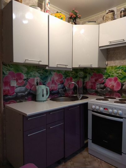 3-к. квартира, 57 м², 2/5 эт.