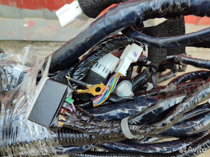 Коса левая Nissan X-Trail NT32-009108 MR20DD 2014