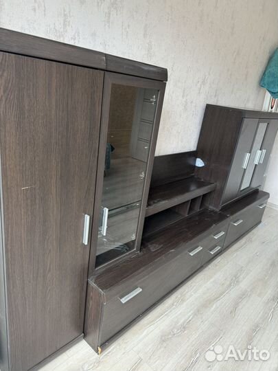 Мебель для гостиной, Тумба под телевизора