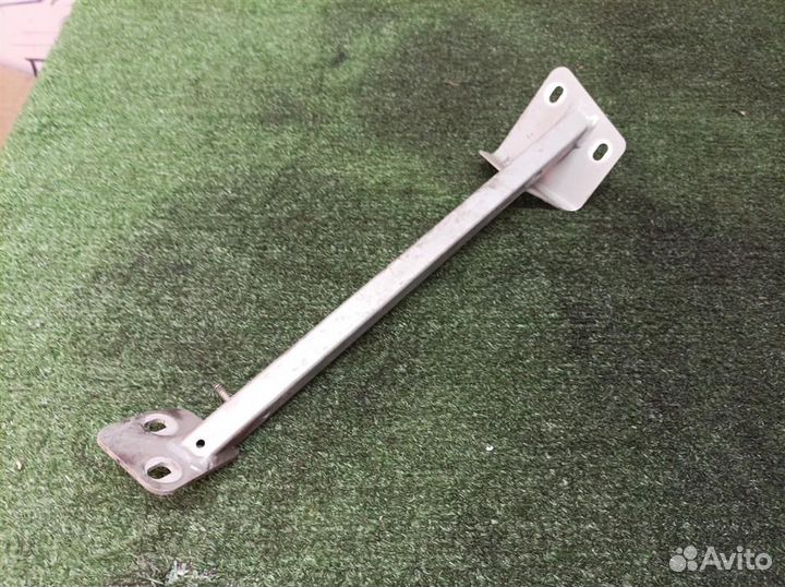 Элемент передней панели правый Audi Audi A8 4E