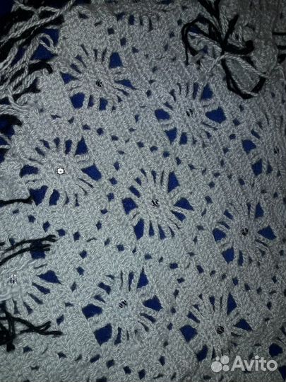 Шаль ручной работы