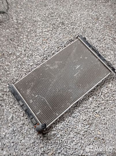 Радиатор mitsubishi outlander xl