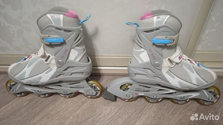 Продаю женские роликовые коньки Reaction R106