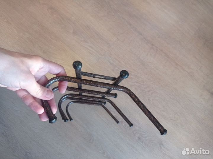 Вешалка с крючками настенная металлическая (бронь)