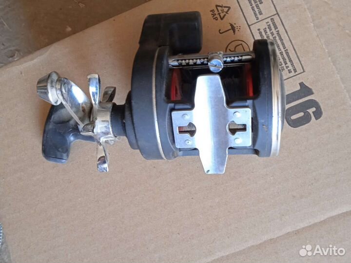 Катушка спиннинга