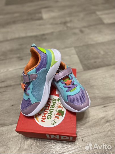 Кроссовки детский