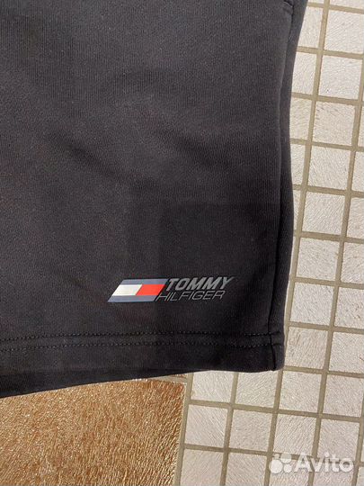 Шорты Tommy Hilfiger M-L
