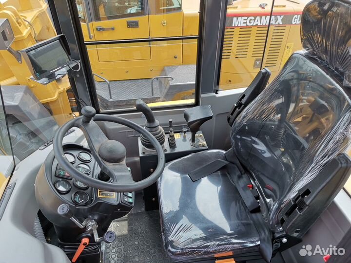 Фронтальный погрузчик Megamax GL 400H, 2023